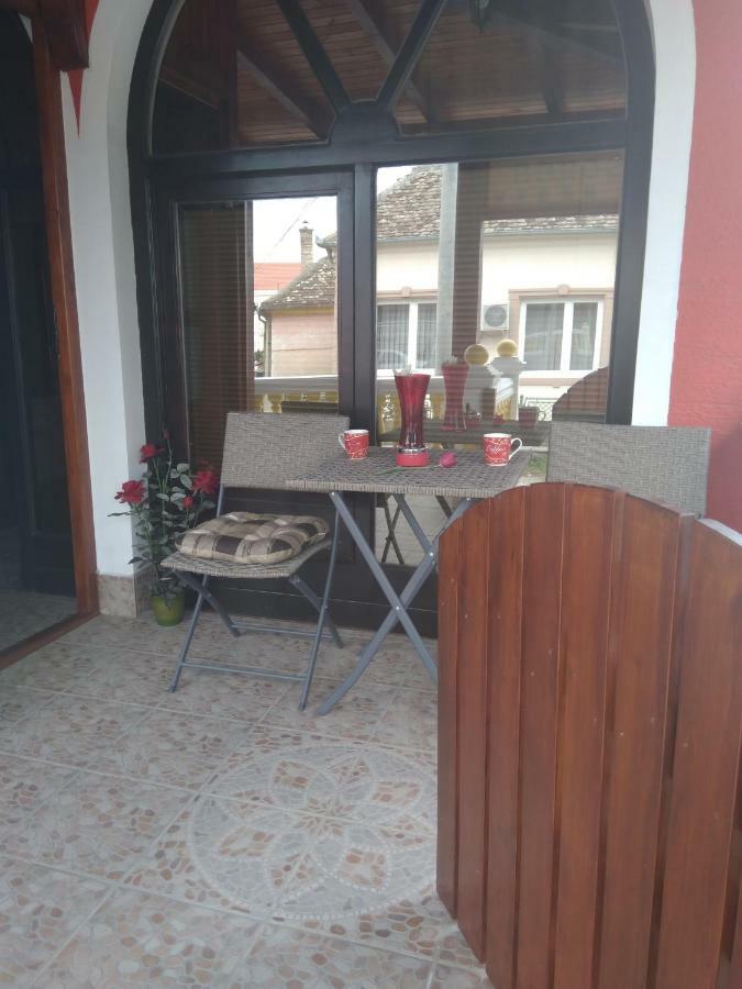 Apartments Barocco Golubac Luaran gambar