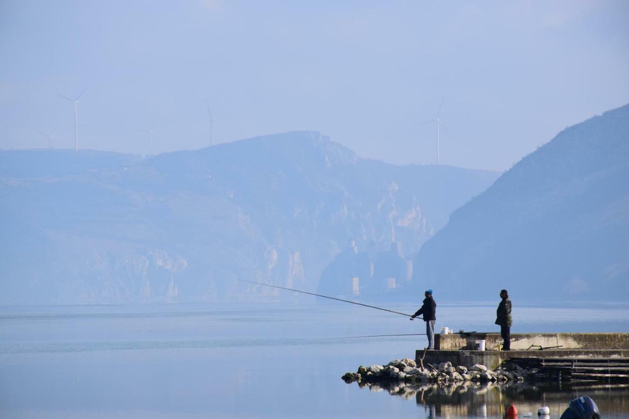 Apartments Barocco Golubac Luaran gambar